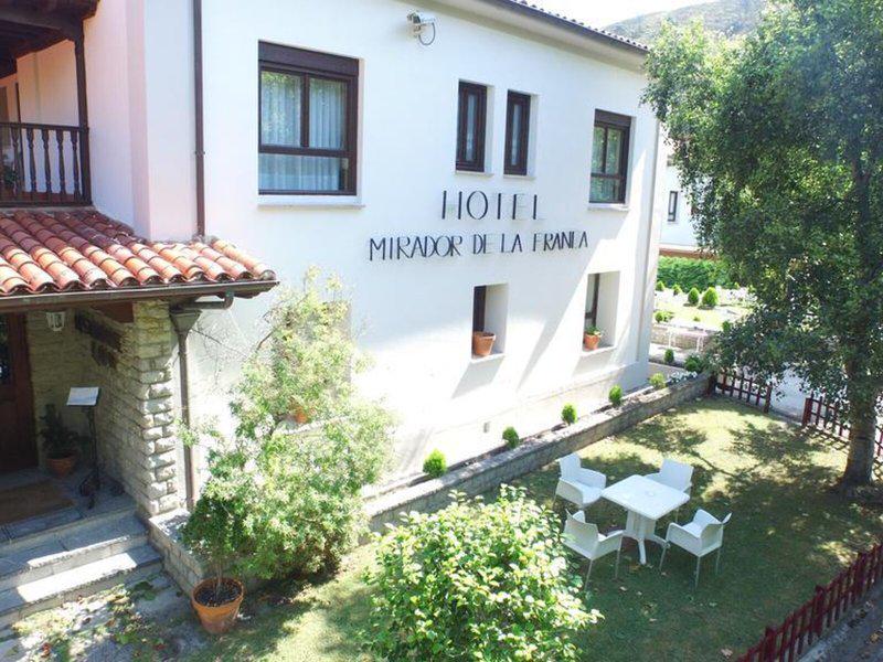 C33A11D6588F783DCC8AFE4FD8E4DF4C