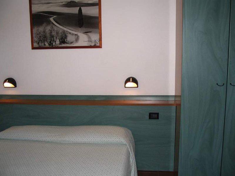 BCB0A0E56911F6ADC4701B6434820C12