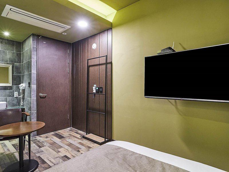 F69CAB81CD1B2F72AF3D5AAFB83D9F30