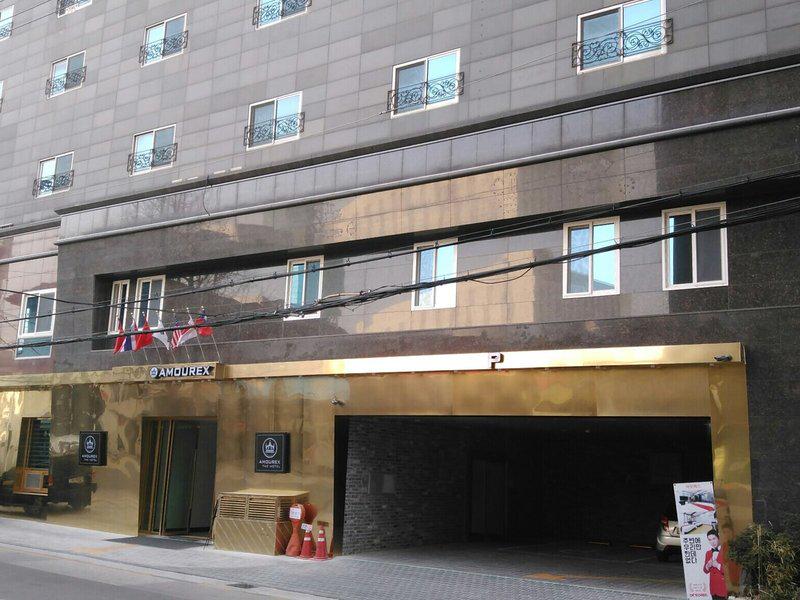 D42898815D06D36E5943BAC29F8054A5