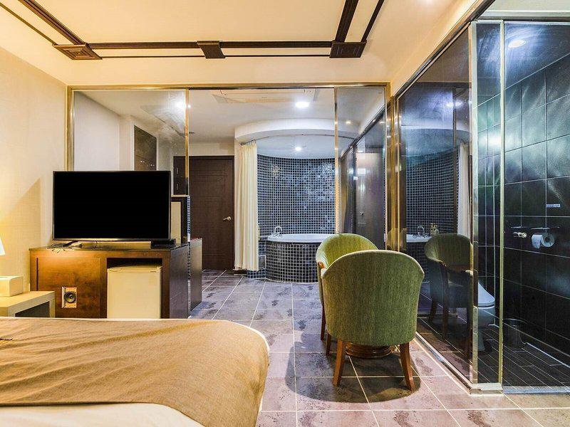 ACF977FC9963C547157CB0750B18BB5F