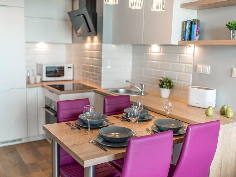 55B0297C1B4F09BCDE9A068DE40E7FED