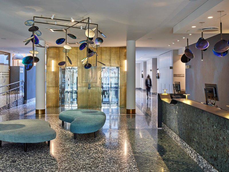 B11DF83E5E381FE837BC4527D4946621