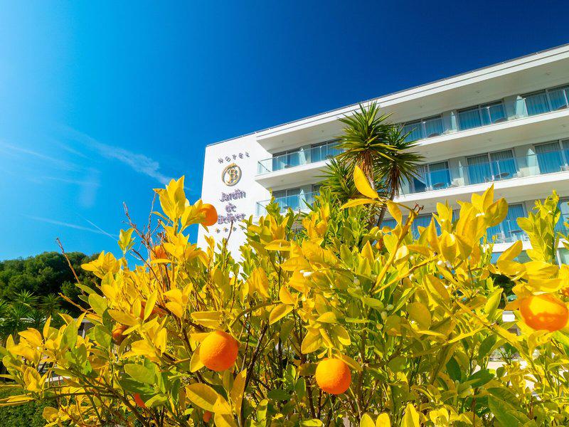 BB89C4CFBBC8877716933E754197A665