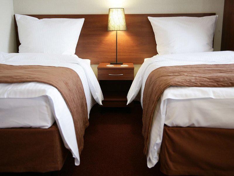 99E137863B7935734B2A1FBF5C88FC60