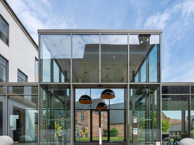 50DBE775E2E1FD62E5A7C7885F4171E7