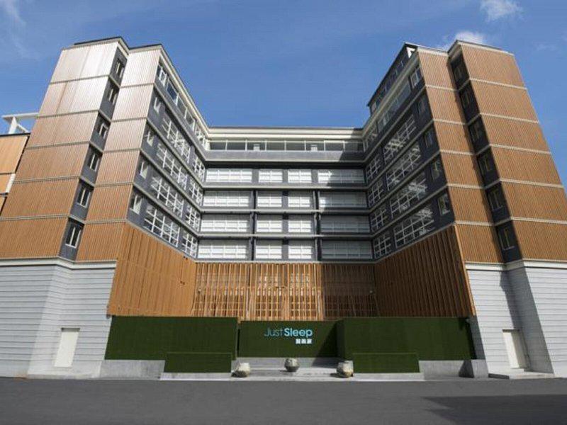 ADFA0D633BADCB0D10A81C417F9C58B4