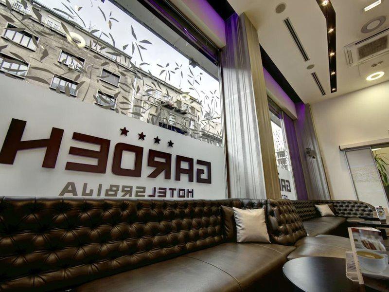 06692931EDEAB2B38AE16582BE003444