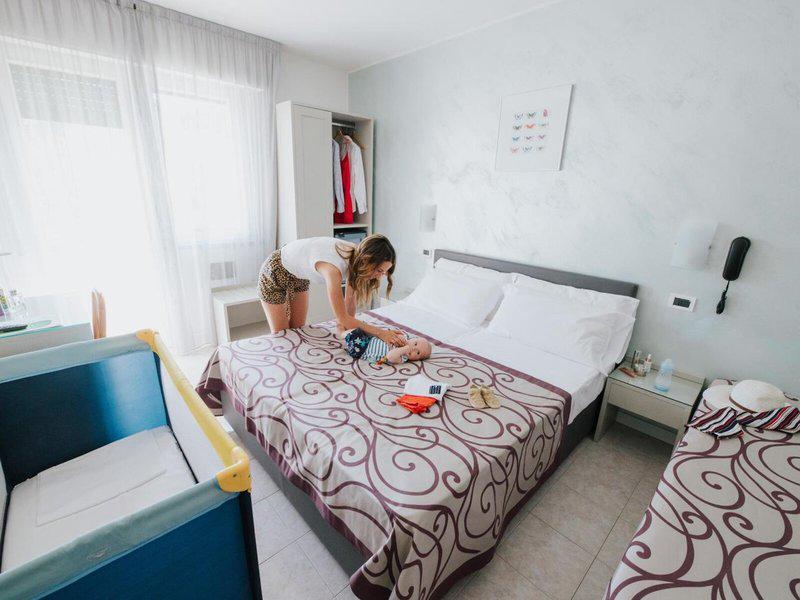 B75535CC20CE052E131DDDC7444FF6E2