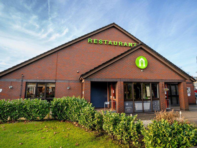 0E21236C058E198A94E418E72630D9A8