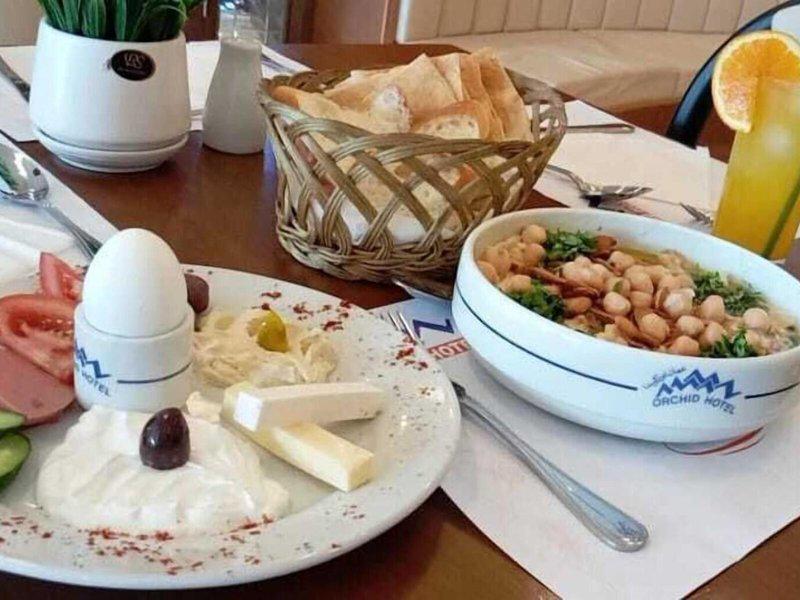 C904540553B837EA59CEDCA8D93225D5