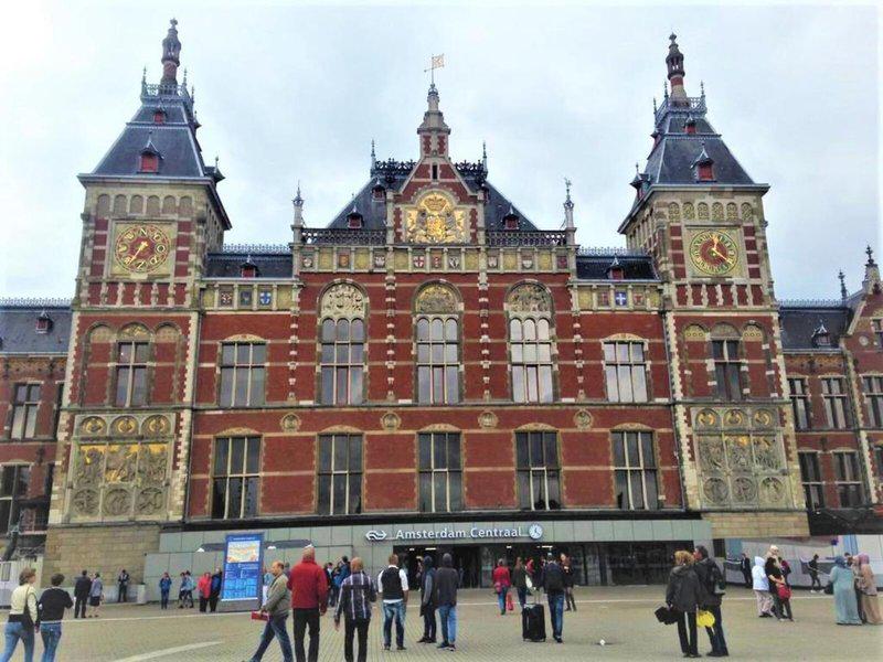 97180CE73825E2885F4BE624D2B948DF