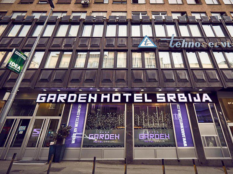 42CF661E3C5FC36D571CDFBC01F67D7F