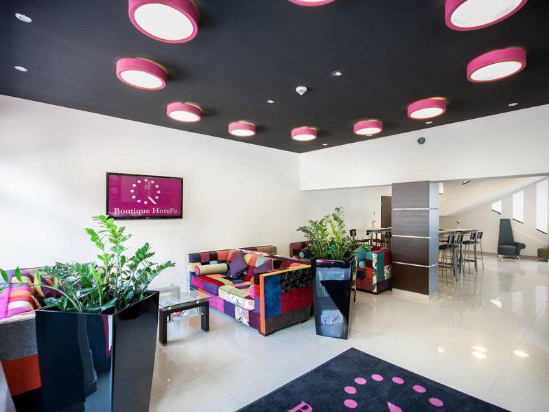 5301EBA1C9C76C3B1E8122B61214293C