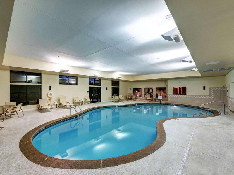 2017BEE02667869B34E893F32F0152A0