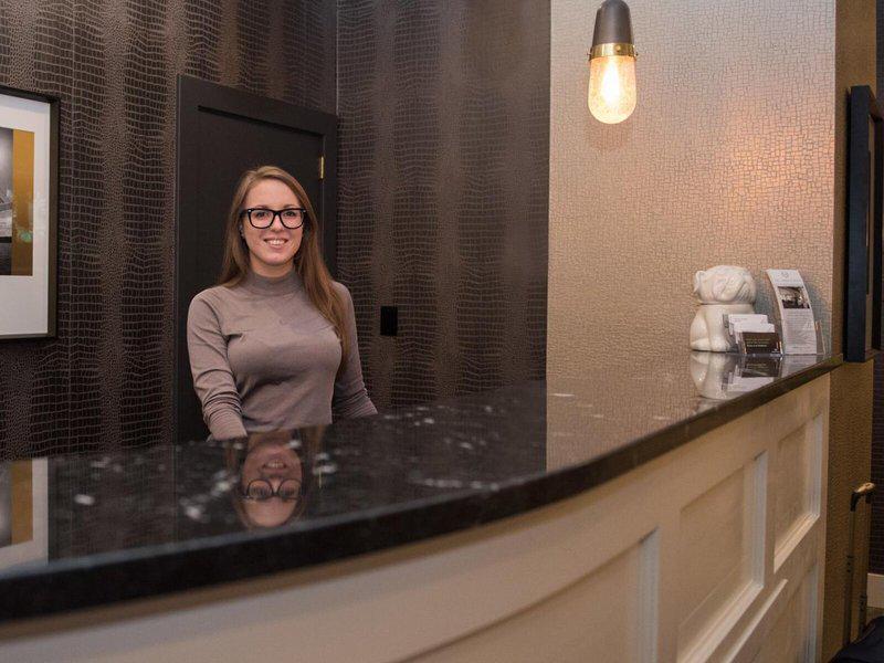 6D1FE840412CBD814AC068E3856419D3