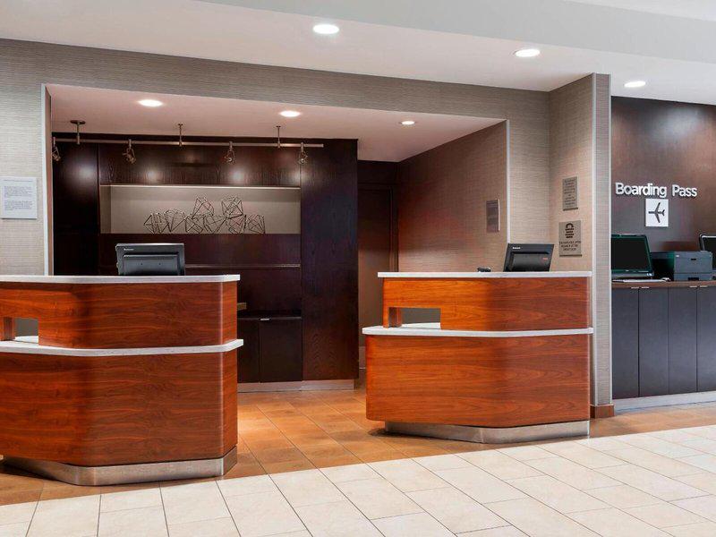 7F5AC9421D297E02282EC85404AFF23F