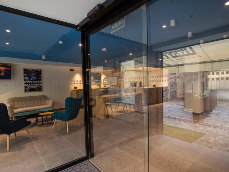 D447B6E6B93D4DBFFF25AD6D62AE413E