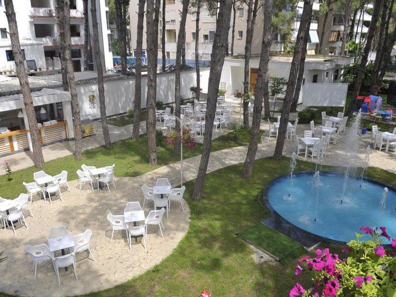 797238B5380C1B93E3BE4D2CE367B3A4