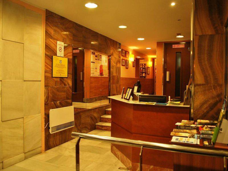 7D3C2C441200A37B4220D6A482C48836