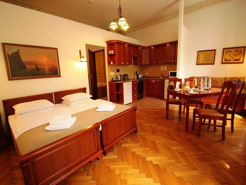 5461EEC8A6B62E6866E3D587CF5DB3A1