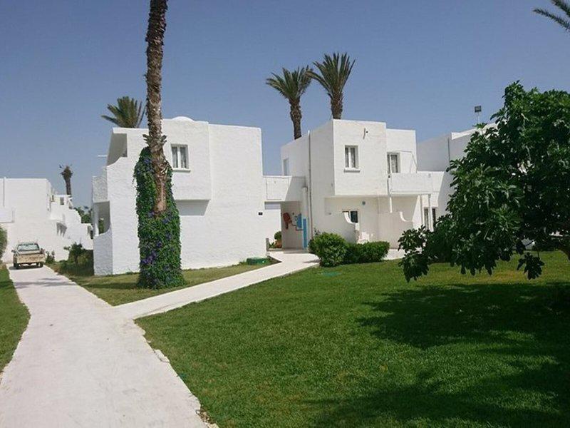 0A8939B45E2575F8AA9CF7D9247155BF