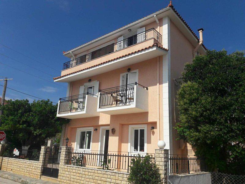 77BDE1321C96954BE7917279EE8D5D8E