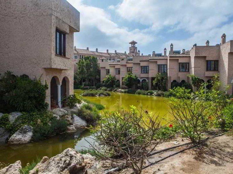 5C02B68E895A08470CAF6DE92DEC8732