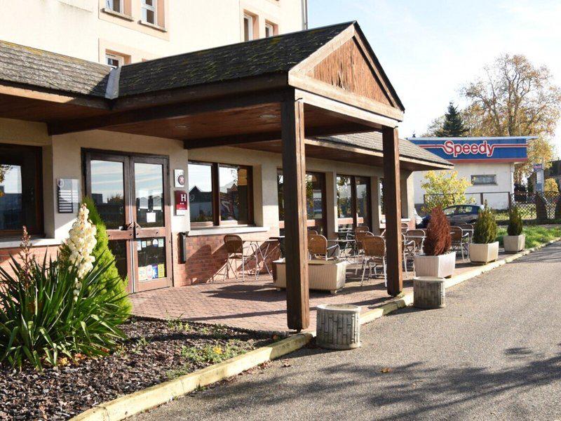 02816C2641BBD5856E5680E1EE07664A