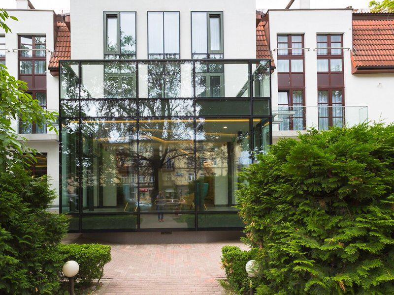 9DA1B8B61F628094F2D94DEA3879E189