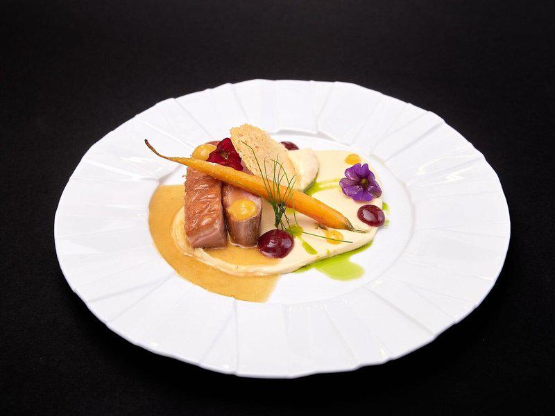 E734992F41DBA84A3CECE7399422D258