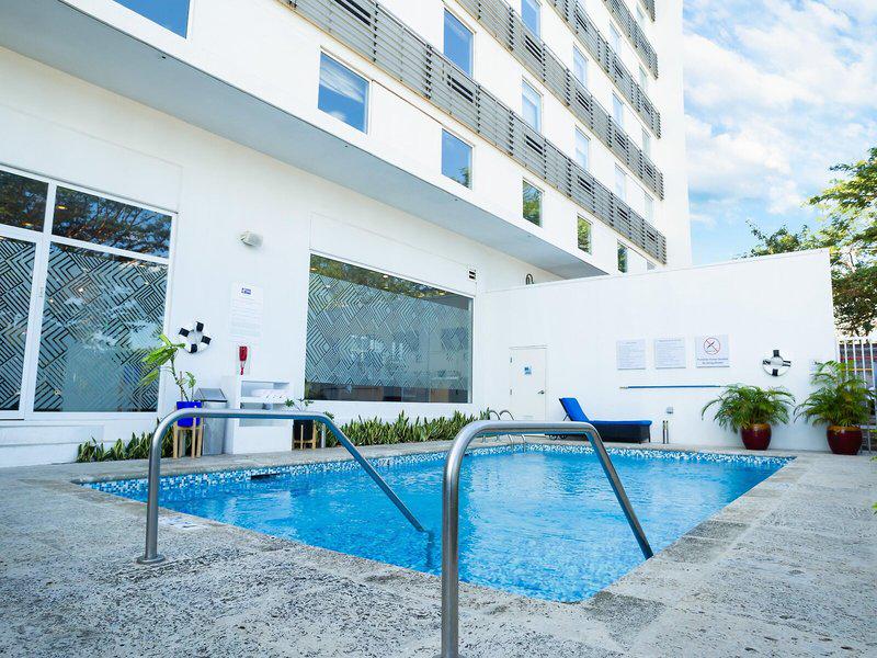 9637BBA1CE376183F6B6A45471437525