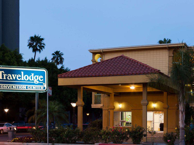 0812C22DD5F207ED24D4AD8544A2F555