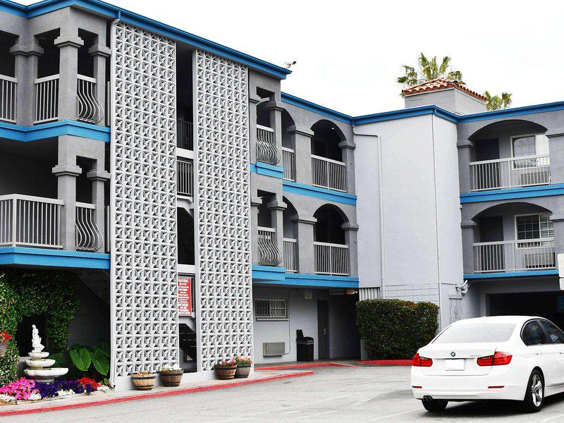 C22FF078EA3B02401D2C5356E3B9256E