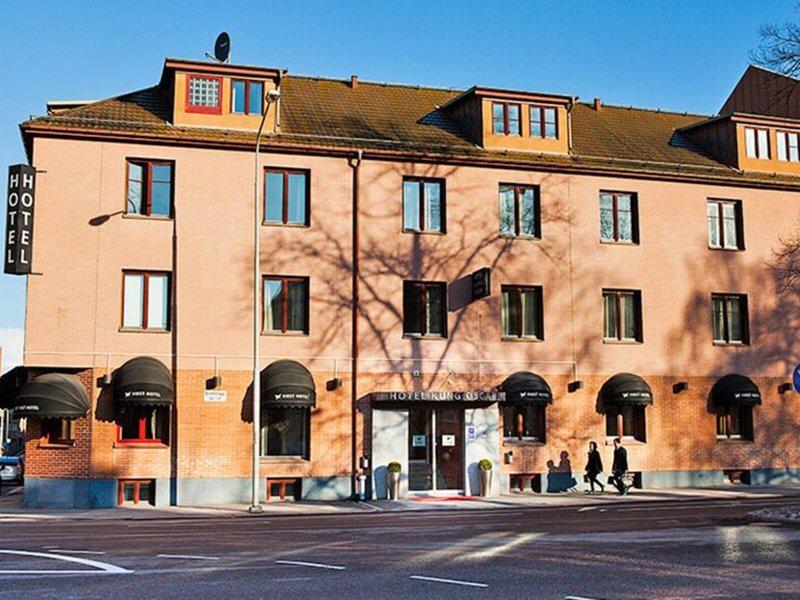 129F4E7586E3A8D338CAADE16B6A8B97