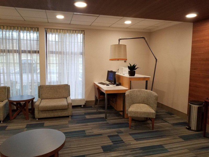 3EB261C6534538F102BB8D2ED87BF693