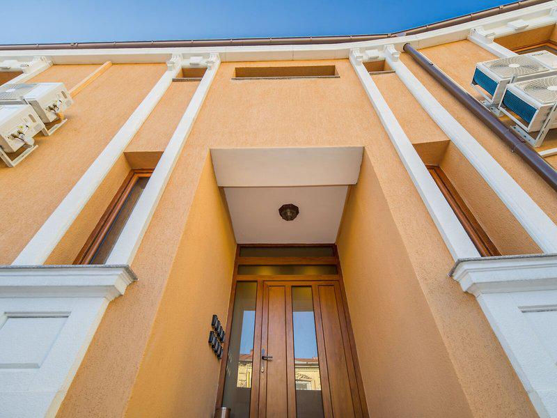 8AE48F9E621371A896DCD6FCBA64CFEB