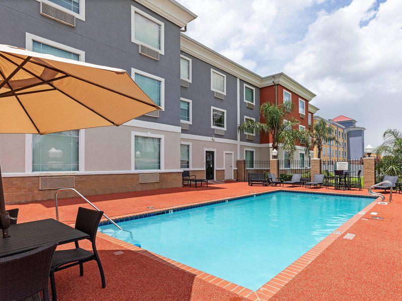 82977B313E41D00CC1987F71CEAA5124