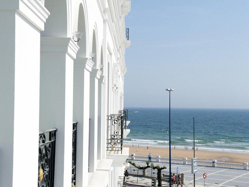 D0F2B6A122837D9B33A9F669B8DB3E3B