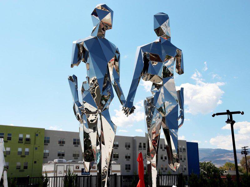 B19F163362ADC5CB25BB1C7F6864FB72