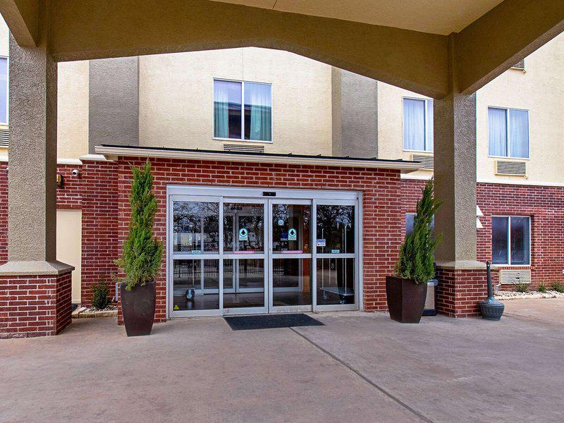 7D31FE5318F39CD1FAFF75760D21E216