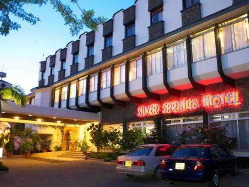 2B46B37850E74077DD3C7017CB40D93B