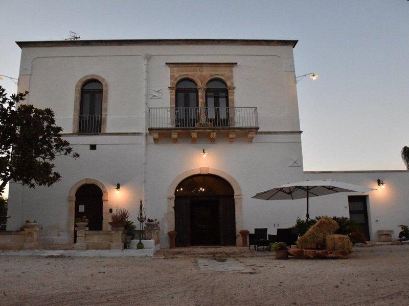 055BADA6E5C6BF634F822A0713A98844