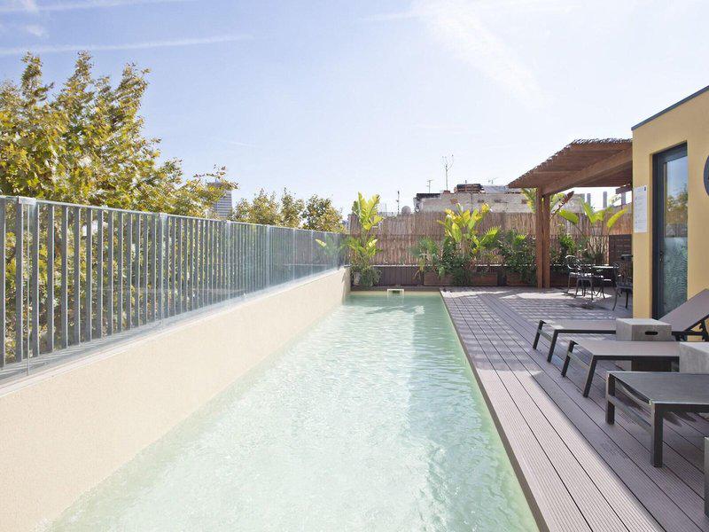 9D38178E5DCD8A26F36136A039815574