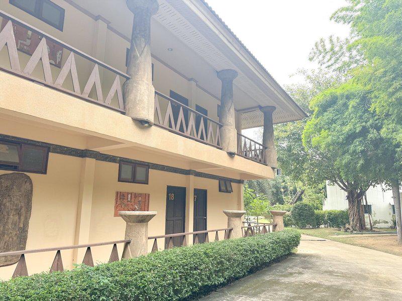 CC245776CEB7CB817406543ACE51952F