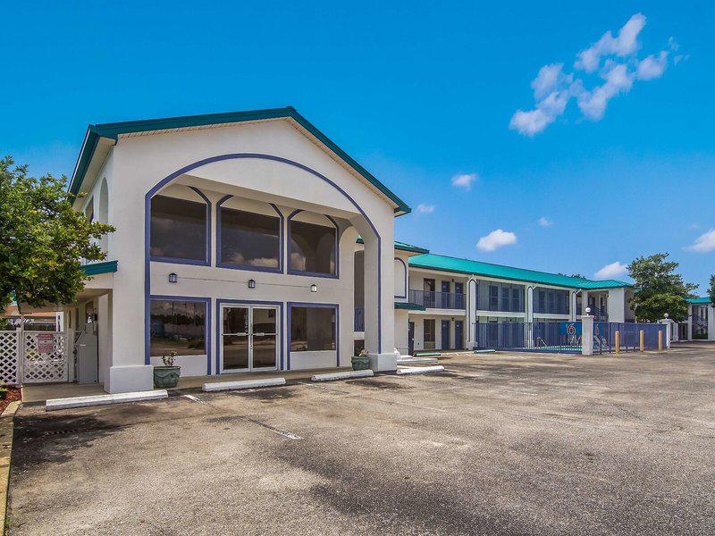 F06FE4CE943012415180E5BC6EA59844