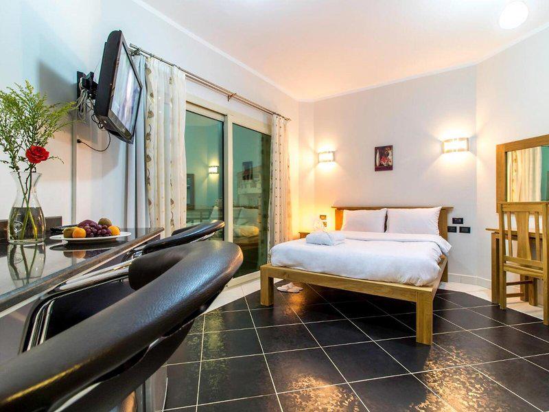 B2BECB3B6DB9E1EF0CDD874FC6F1327A