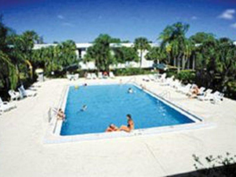 AA889F51A296DEFDAD69D004F402602D