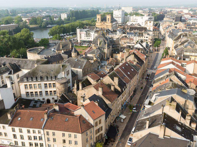 AEA1F5854A94FAF8135ACE73EC7E0BC6