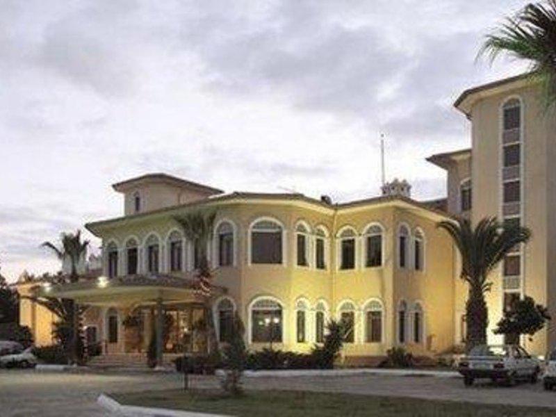 C15A7AF67F28BD25AEE84A090D482C2E